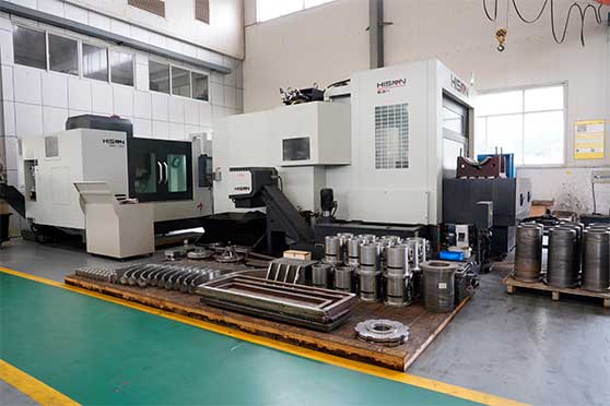 Recherche et développement de l'équipement de séparation de centrifugeuse